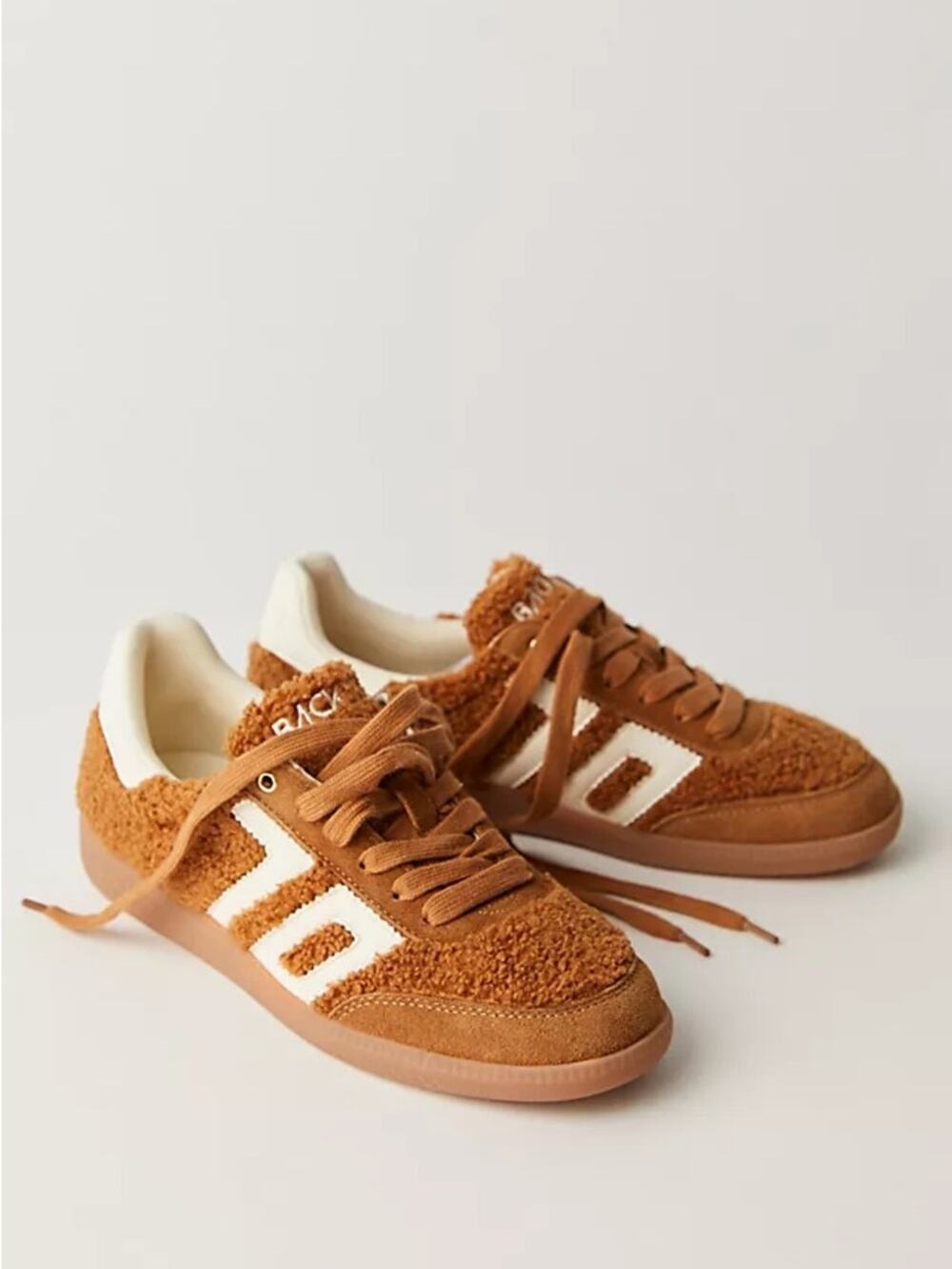 Back 70 Teddy Sneakers